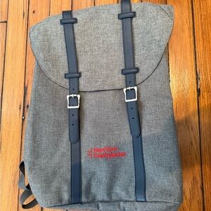 Gray Canvas Backpack w/ Magnetic Strap Closures – Sleek & Functional